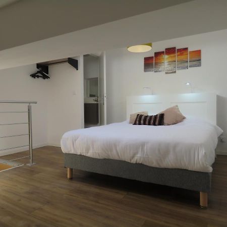 Appartement Centre Historique Avec Terrasse Au Porte De La Camargue 圣吉尔 外观 照片